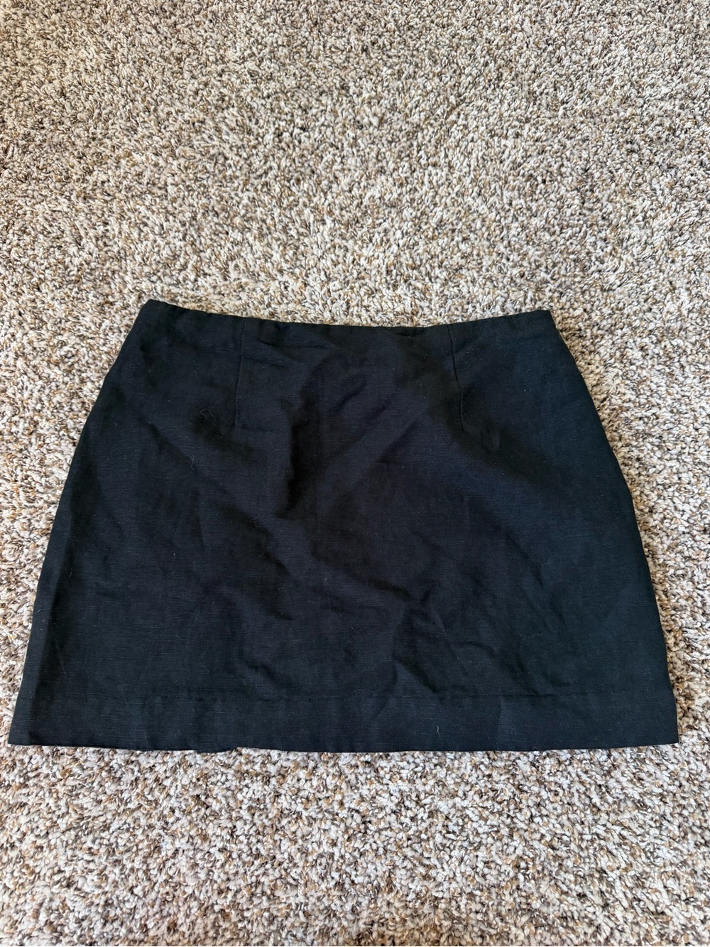 H&M Black Mini Skirt